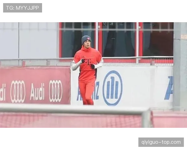 穆西亚拉被高估？战术价值与实际表现差距在哪